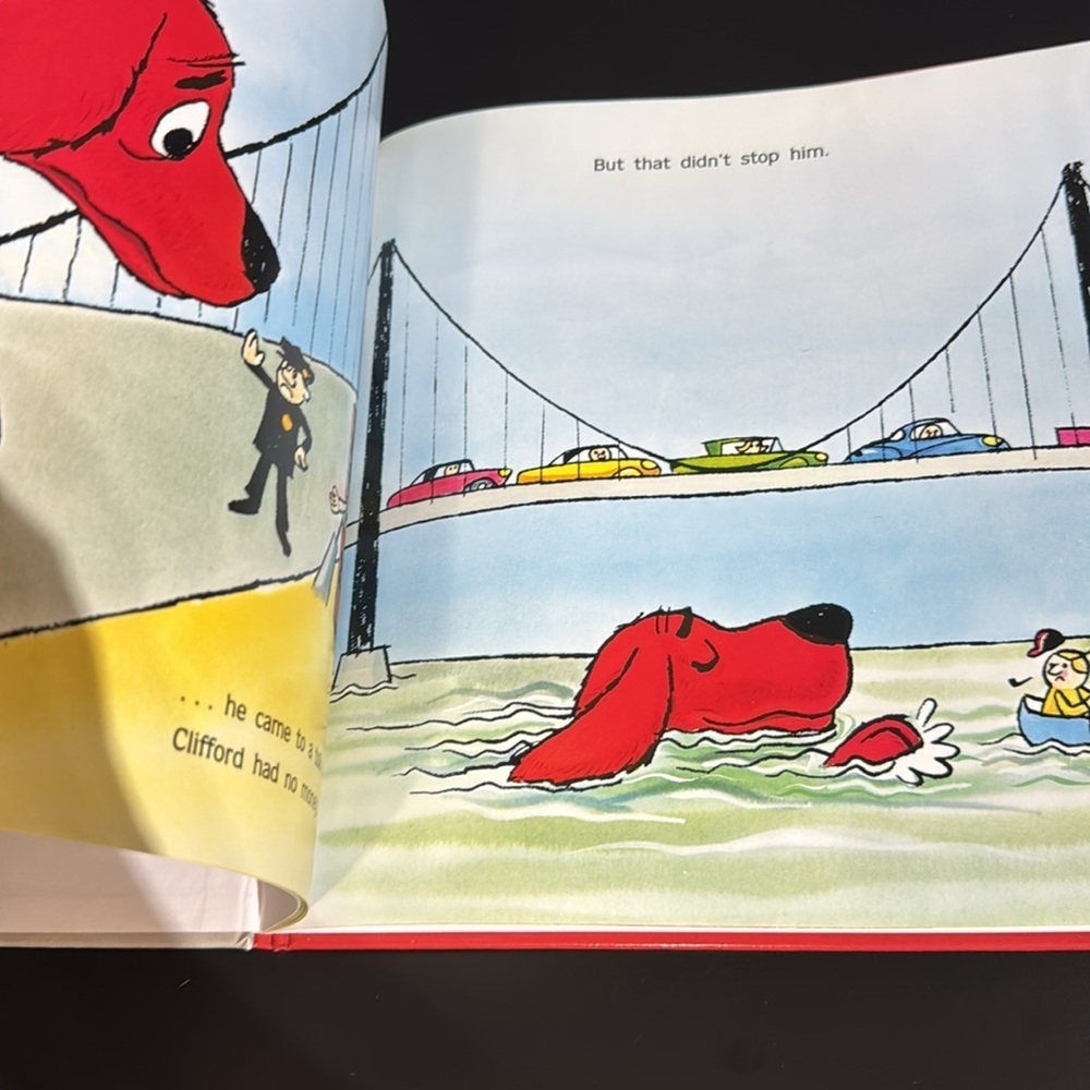 Clifford Takes a Trip | Hardcover book - Picture 2 of 4